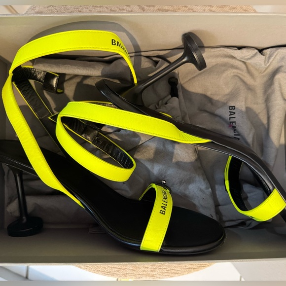 Balenciaga Afterhour One-Strap Sandals Women's - Picture 2 of 4